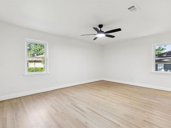 11329  Gatewood Place , Dallas Texas 75218