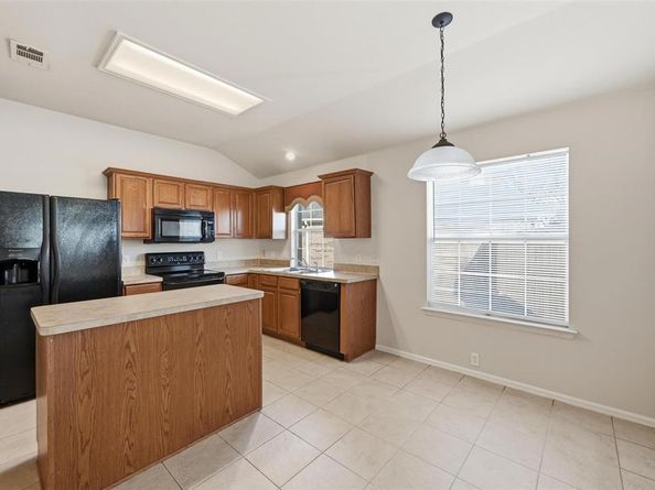 8445  Asheville Lane , Fort Worth Texas 76123