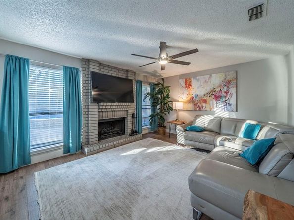 4377  Carolina Street , Grand Prairie Texas 75052