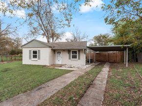 421 S Mcentire Court , White Settlement Texas 76108
