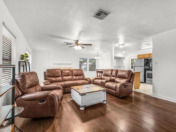 2120  Cambridge Drive , Irving Texas 75061