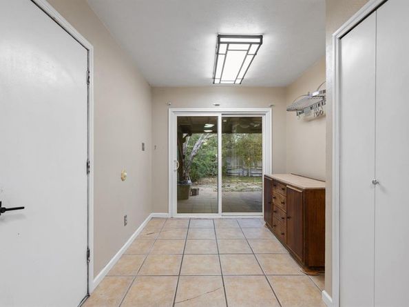 5588  Squires Drive , The Colony Texas 75056