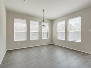 1413  Ravenwood Drive , Mansfield Texas 76063