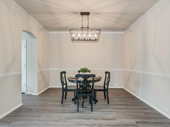 1413  Ravenwood Drive , Mansfield Texas 76063