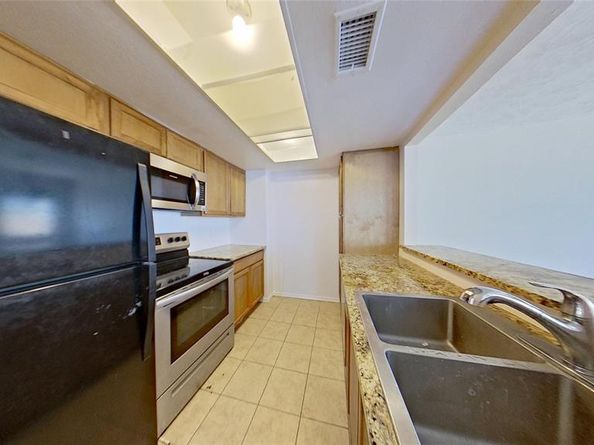 57 W Townhouse Lane  18, Grand Prairie Texas 75052