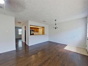 57 W Townhouse Lane  18, Grand Prairie Texas 75052