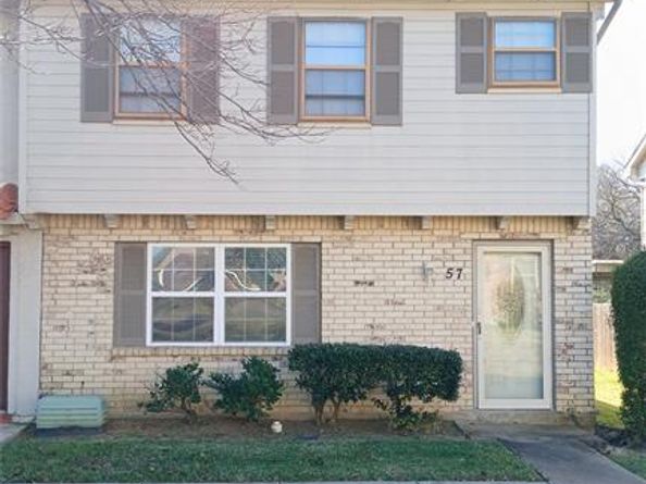 57 W Townhouse Lane  18, Grand Prairie Texas 75052