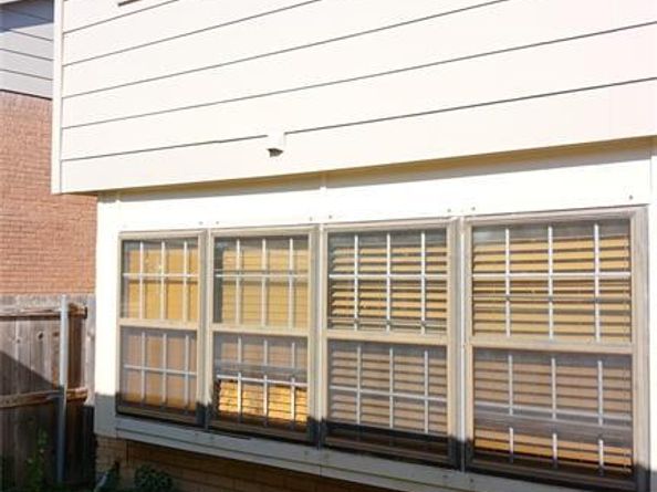 57 W Townhouse Lane  18, Grand Prairie Texas 75052