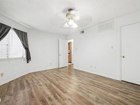 9827  Walnut Street  210, Dallas Texas 75243