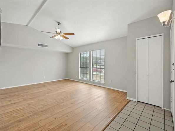 6076  Dooley Drive , The Colony Texas 75056