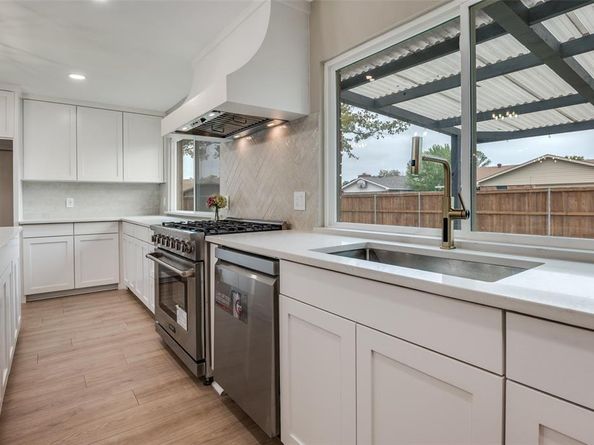 1912  Primrose Lane , Carrollton Texas 75007