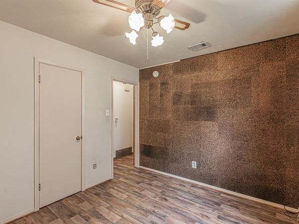 702  Fouts Drive , Irving Texas 75061