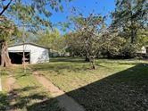 8361  Transit Street , Dallas Texas 75217