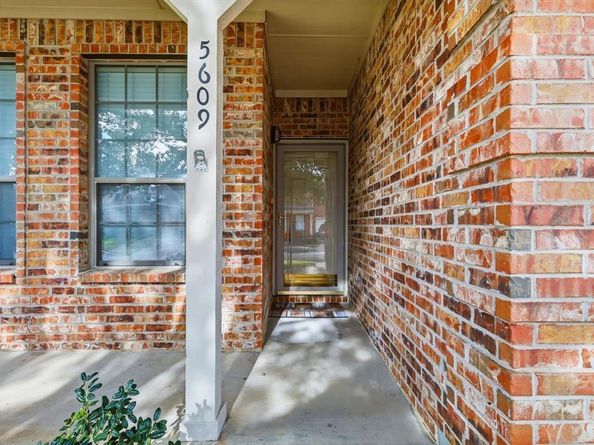 5609  Desert Willow Court , Fort Worth Texas 76137