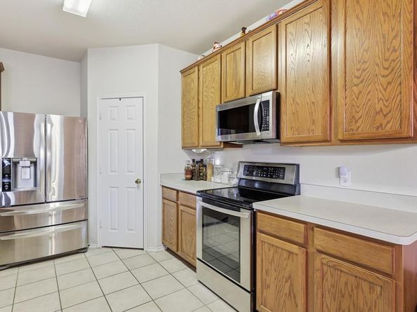 5609  Desert Willow Court , Fort Worth Texas 76137