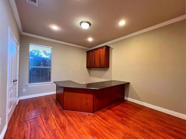 2947  Nadar  , Grand Prairie Texas 75054