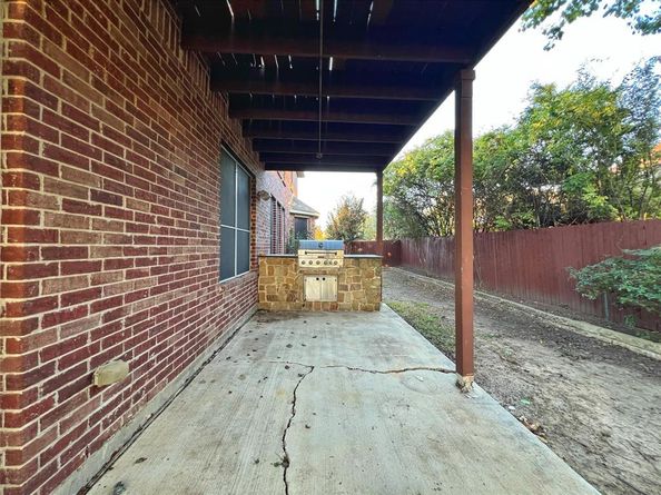 2947  Nadar  , Grand Prairie Texas 75054