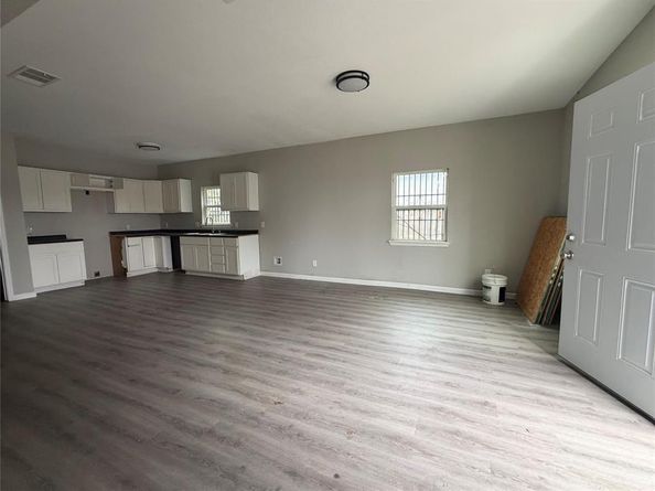 3411  Mclean Street , Fort Worth Texas 76103