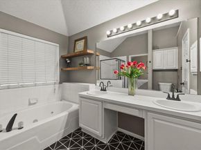 215  Parkway Court , Rockwall Texas 75032