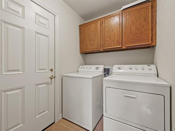 410  Daniel Lane , Cedar Hill Texas 75104