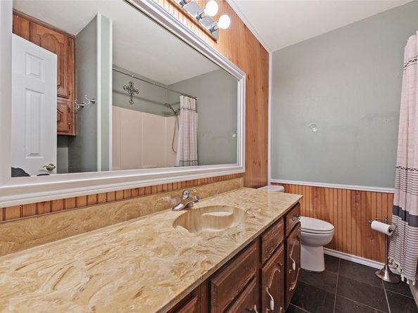 410  Daniel Lane , Cedar Hill Texas 75104