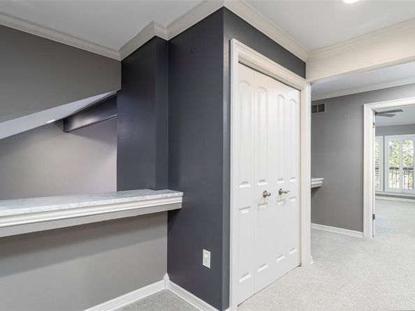 5038  Westgrove Drive  5038, Dallas Texas 75248