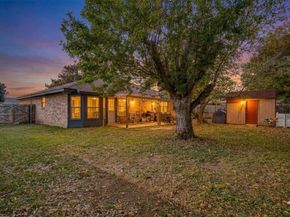 516  Clover Drive , Saginaw Texas 76179