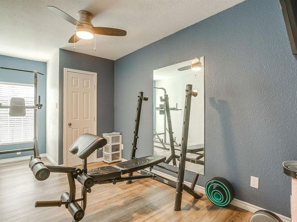 516  Clover Drive , Saginaw Texas 76179