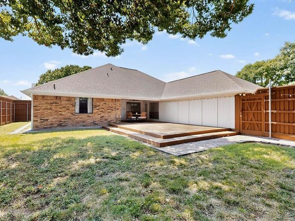 903  Willow Brook Drive , Allen Texas 75002