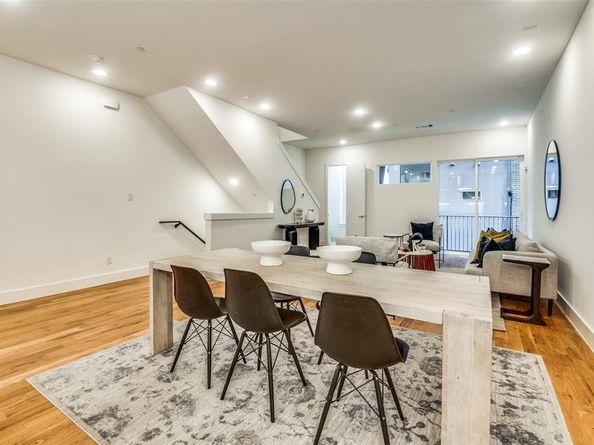 426 W 9th Street  104, Dallas Texas 75208