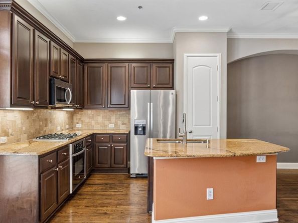5753  Lois Lane , Plano Texas 75024