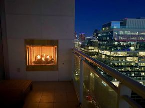 2900  Mckinnon Street  2204, Dallas Texas 75201