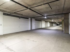 2900  Mckinnon Street  2204, Dallas Texas 75201