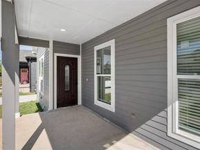 915 E Humbolt Street , Fort Worth Texas 76104
