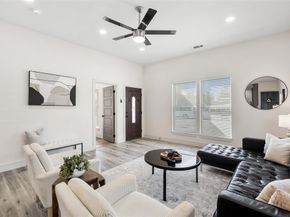 915 E Humbolt Street , Fort Worth Texas 76104