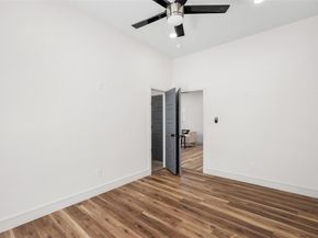 915 E Humbolt Street , Fort Worth Texas 76104