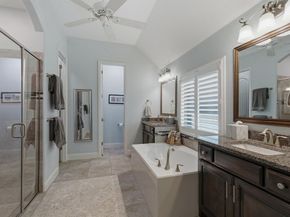 815  Dove Trail , Euless Texas 76039