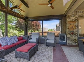 815  Dove Trail , Euless Texas 76039