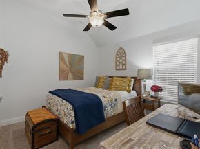 815  Dove Trail , Euless Texas 76039