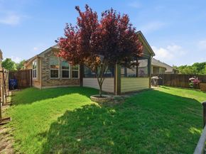 815  Dove Trail , Euless Texas 76039