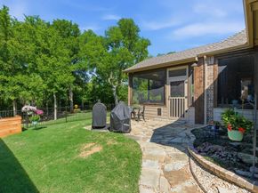 815  Dove Trail , Euless Texas 76039