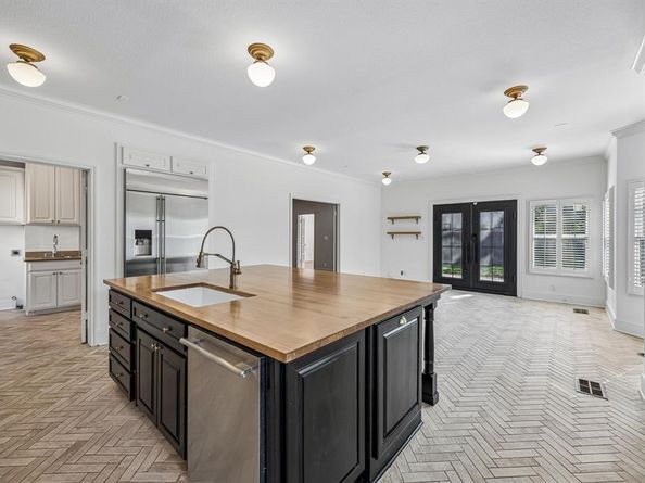 2809  Park Hill Drive , Fort Worth Texas 76109