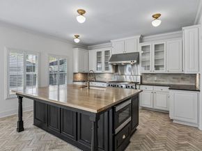 2809  Park Hill Drive , Fort Worth Texas 76109