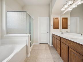 1208  Isabella Lane , Savannah Texas 76227