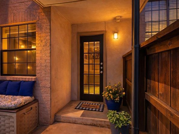 3901  Travis Street  125, Dallas Texas 75204