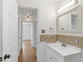 2615  Alco Avenue , Dallas Texas 75211