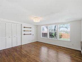 2615  Alco Avenue , Dallas Texas 75211