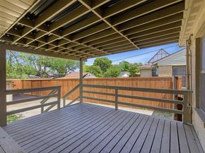 2615  Alco Avenue , Dallas Texas 75211