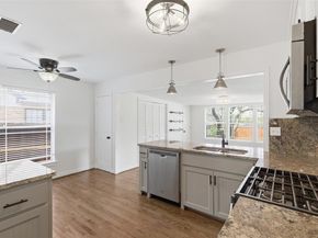 2615  Alco Avenue , Dallas Texas 75211