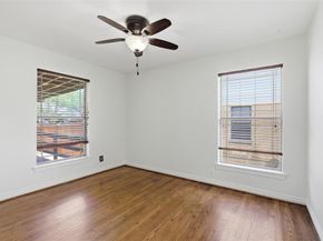 2615  Alco Avenue , Dallas Texas 75211